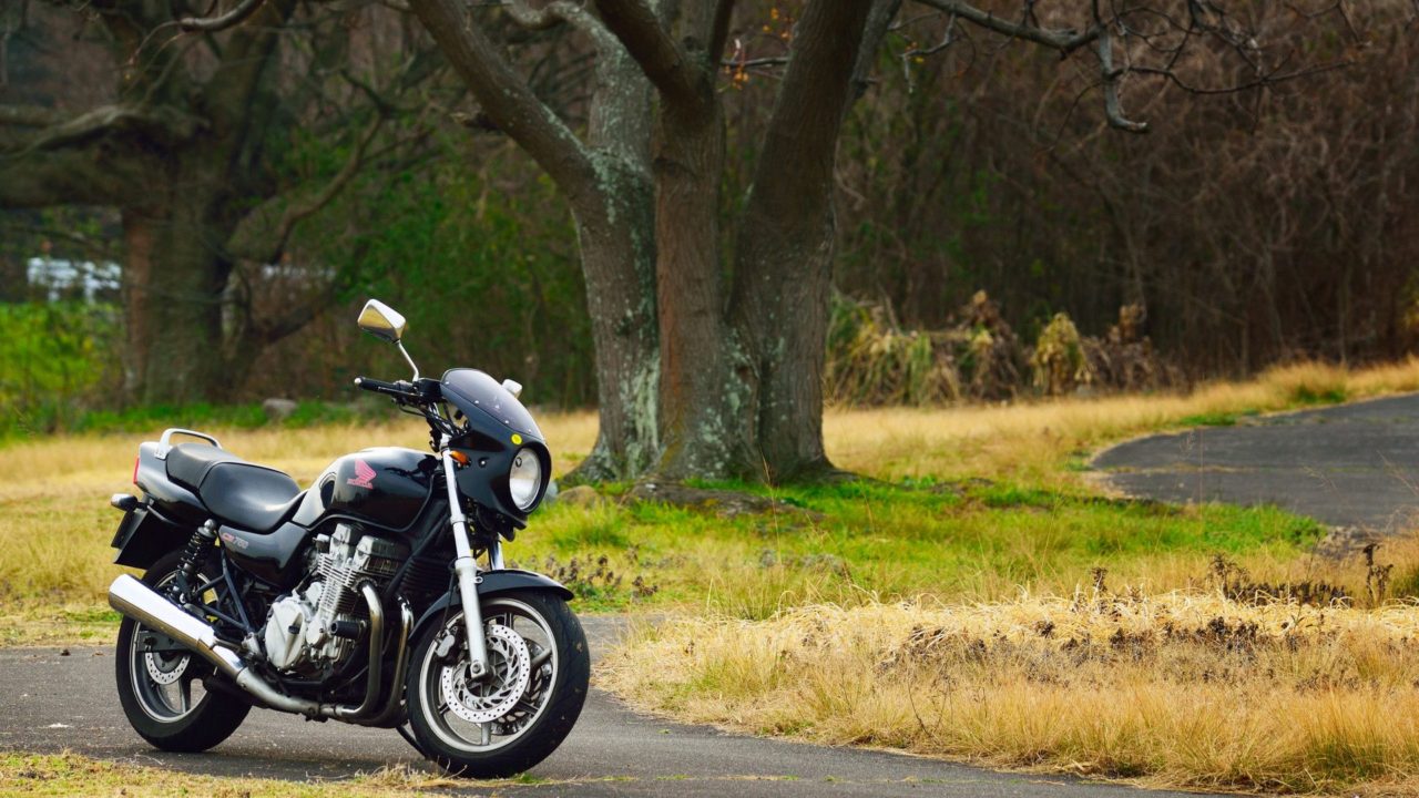 ホンダ Cb750rc42空冷４気筒の魅力 故障が少ない大型バイク バイク初心者講座 バイクの旅ツーリング